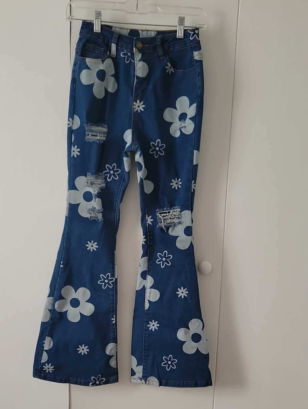 SHEIN Blue Floral Wide-Leg Jeans